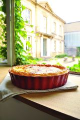 Emile Henry Tart-Börek Fırın Kabı Yuvarlak 32 cm Ekru/Clay