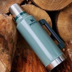 Stanley Classic Legendary Bottle Yeşil 1.9 L